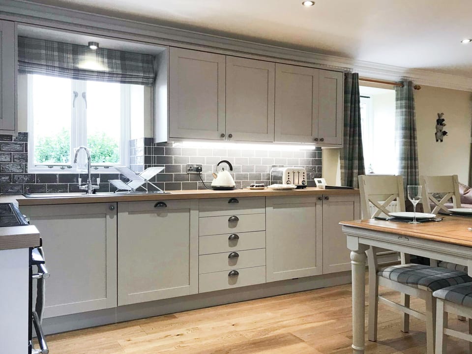 Fully appointed fitted kitchen | The Old Stables at Wood House - Wood House, Consett