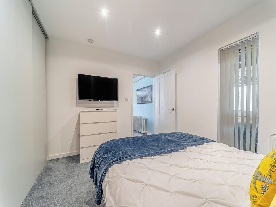 Double bedroom | 3 Ladyknowe - Ladyknowe, Moffat