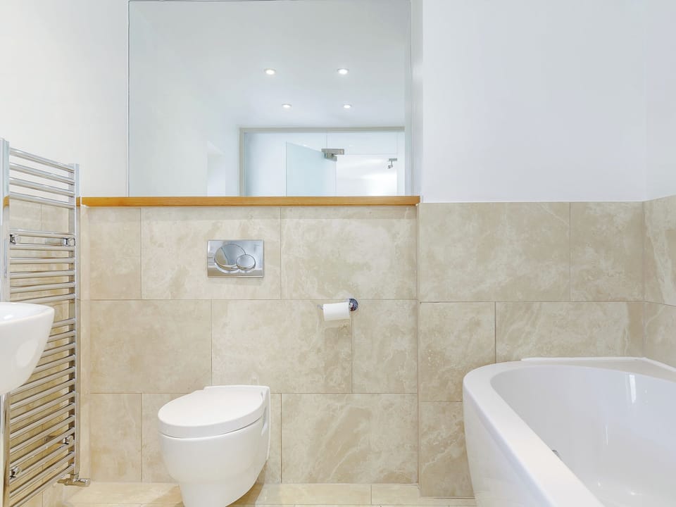 En-suite | Buzzard, Dartmouth