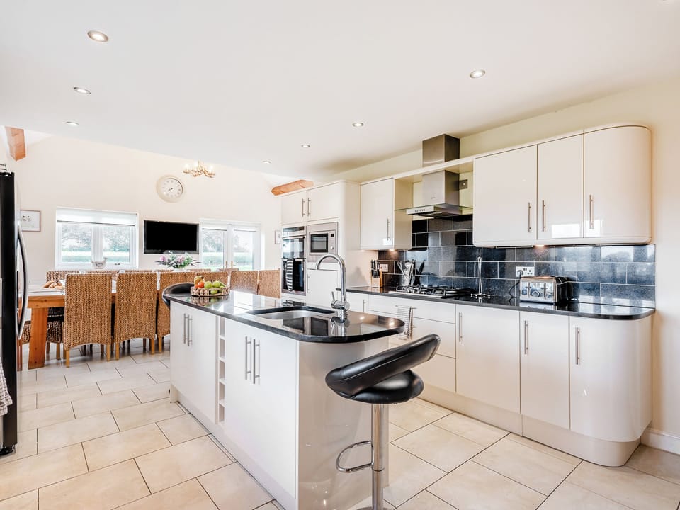 Kitchen | Groes Faen-Bach Farmhouse, Babell near Holywell, Flintshire