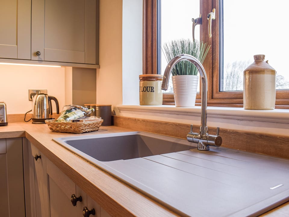 Kitchen | The Larches, Hayton&rsquo;s Bent