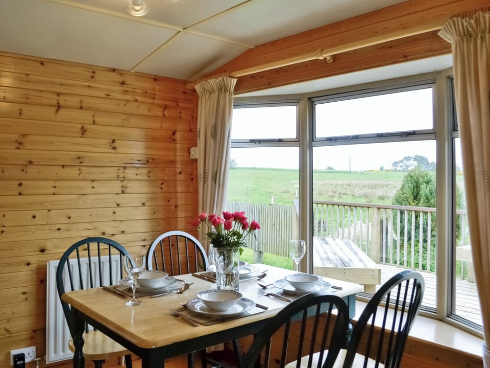 Dining Area | Henry&rsquo;s Lodge, Nairn, Morayshire