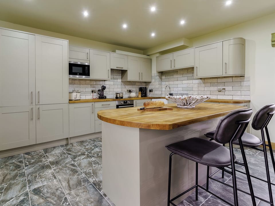 Kitchen | The Millhouse - Musselwick Farm, St Brides