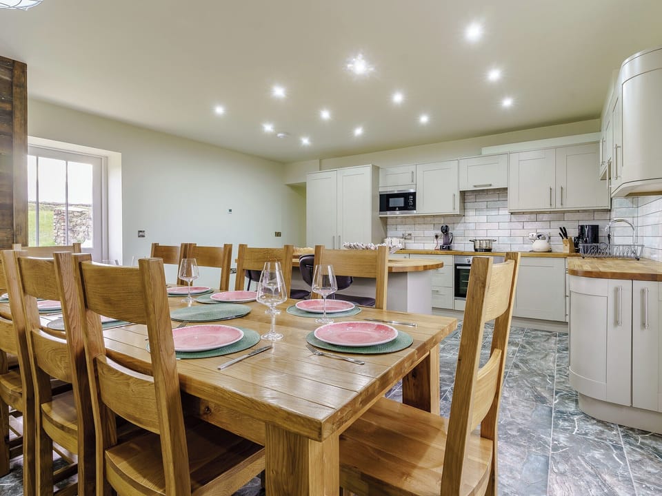 Kitchen/diner | The Millhouse - Musselwick Farm, St Brides