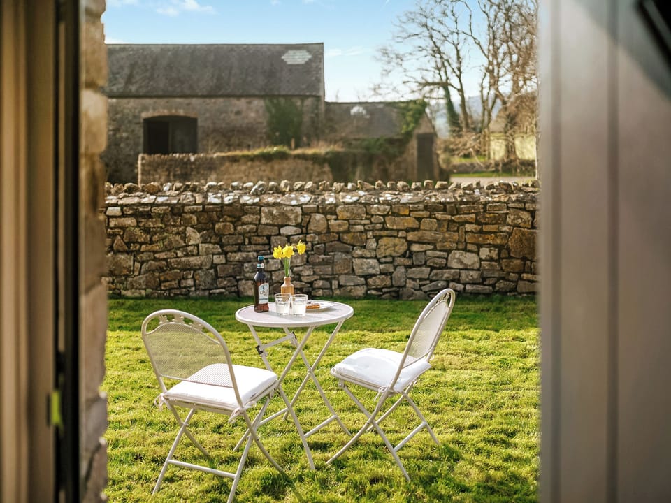 Interior | Jones&rsquo; Stable - Jones&rsquo; Cottages, Gower