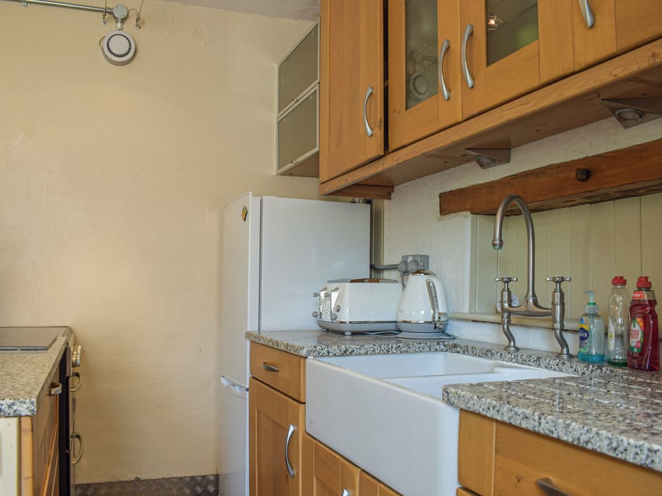 Kitchen/diner | 1 Severn Bank, Ironbridge