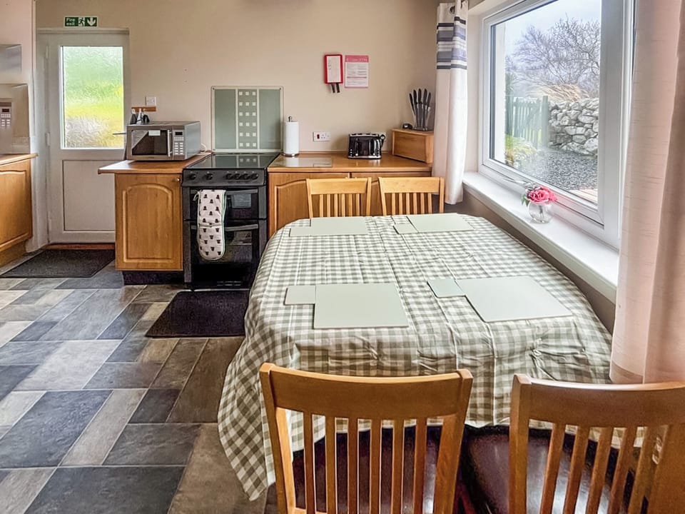 Kitchen/ diner | Croft Cottage, Gairloch, Wester Ross