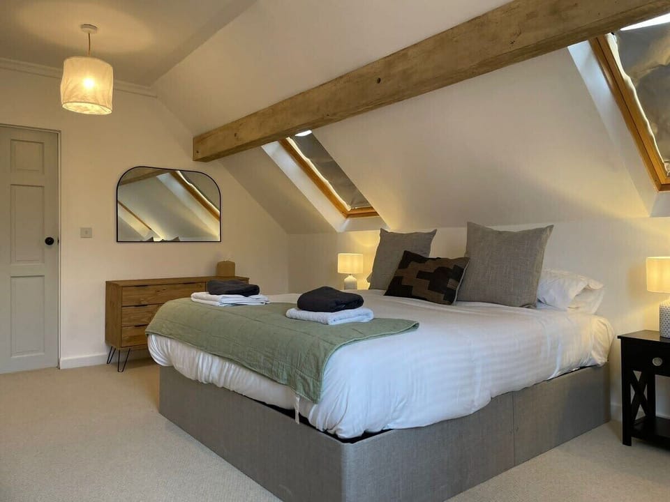 Super King Bedroom