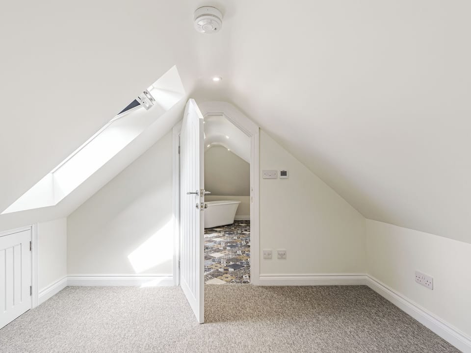 En-suite | Kings Lodge - Beech Farm Barns, Neatishead