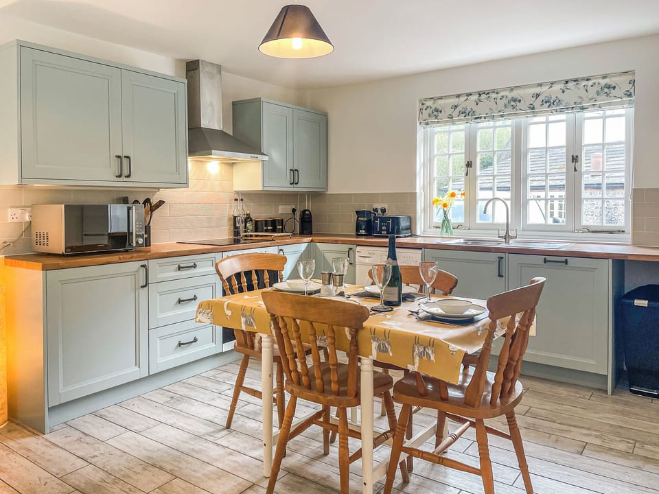 Kitchen/diner | The Lodge, Cheselbourne, near Dorchester