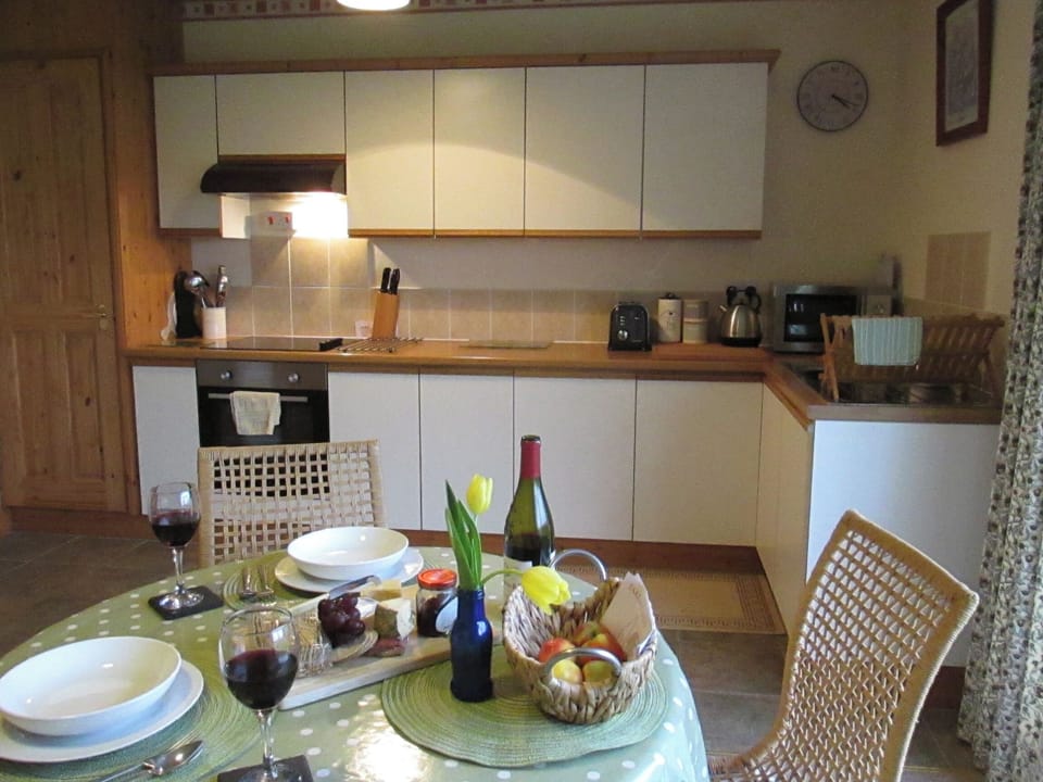 Kitchen/diner | Wren Cottage - High Weldon Cottages, Weldon Bridge, near Rothbury