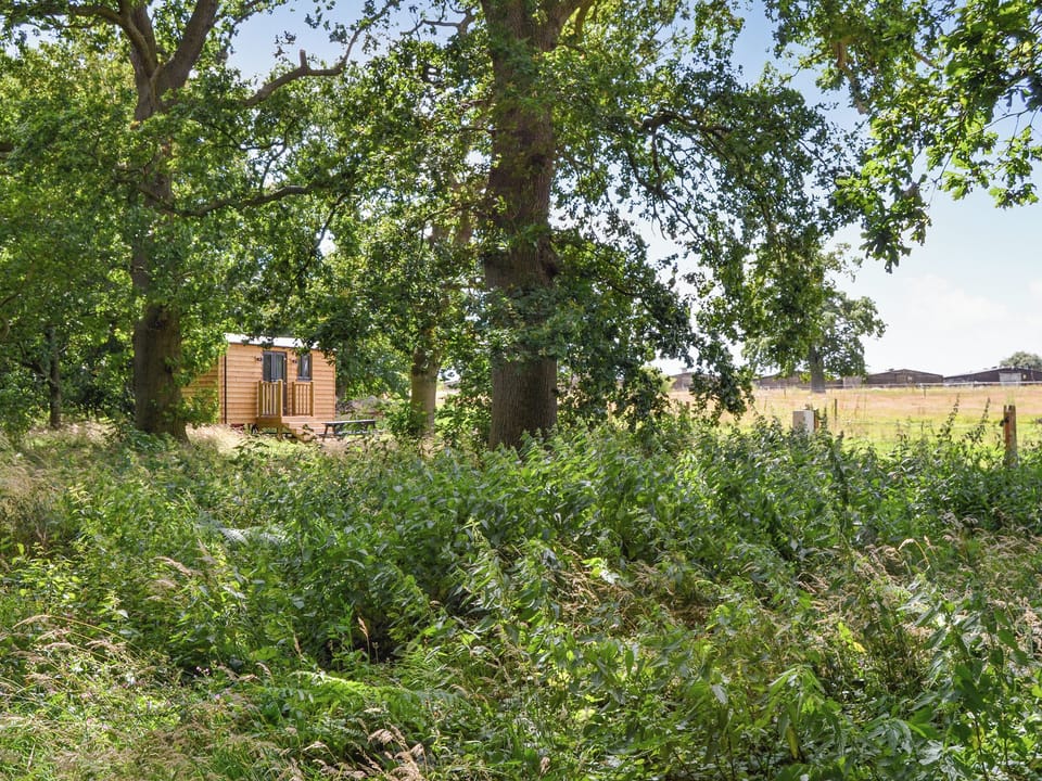 Exterior | Oak - Manor Farm Retreats, Cantley
