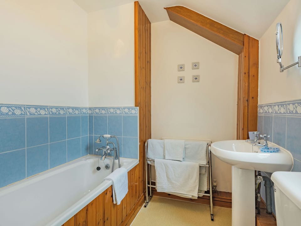 Bathroom | Y Stabal - Penrhyn Farm Cottages, Llanfwrog, near Holyhead