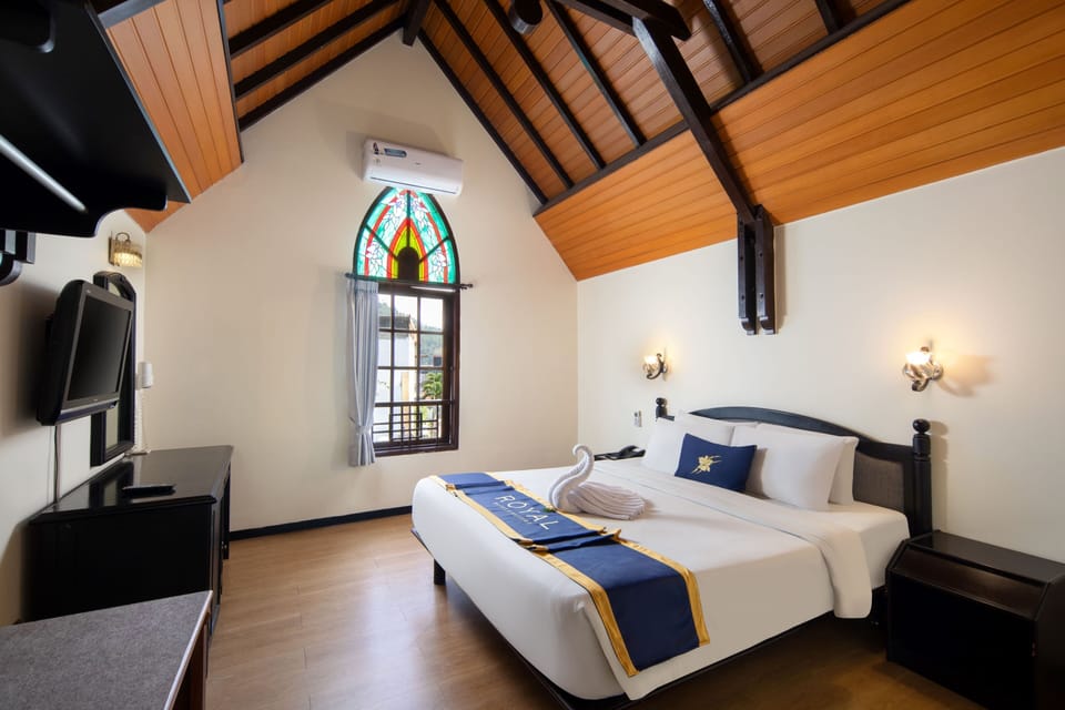 Studio, 2 Bedrooms | Minibar, in-room safe, soundproofing, free WiFi