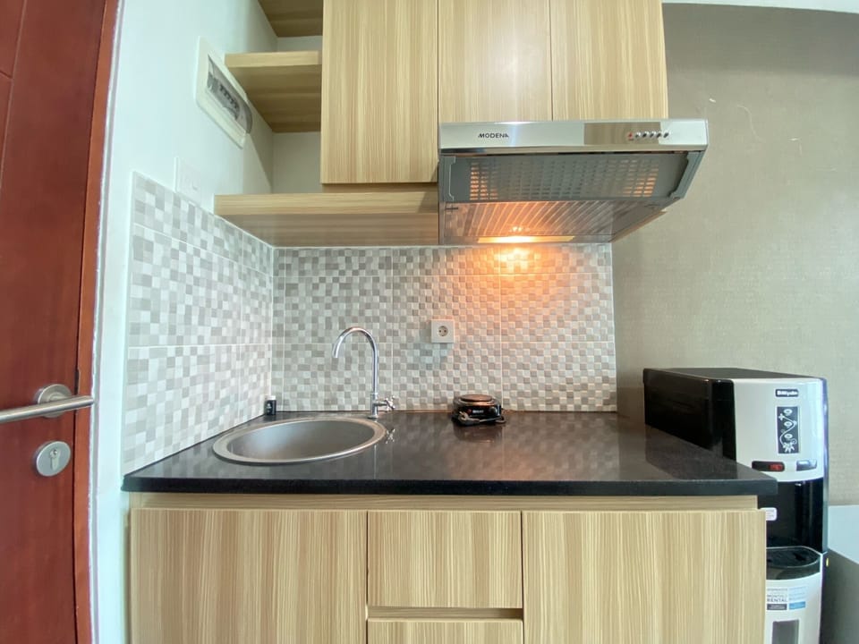 Apartment | Private kitchen | Fridge, cookware/dishes/utensils