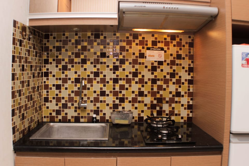 Apartment, 2 Bedrooms | Private kitchen | Fridge, cookware/dishes/utensils