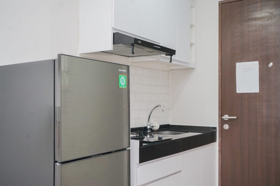 Apartment | Private kitchen | Fridge, cookware/dishes/utensils