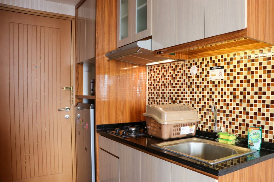 Apartment | Private kitchen | Fridge, cookware/dishes/utensils