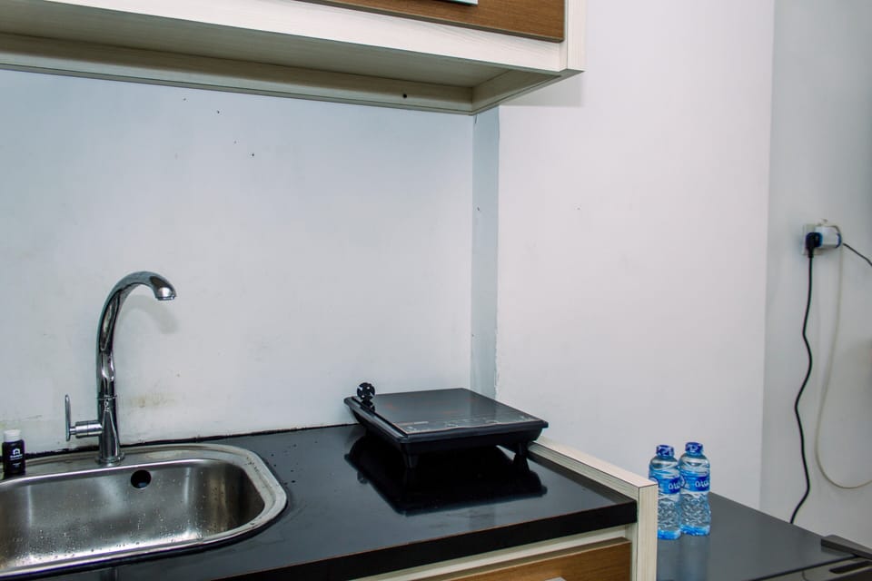 Apartment | Private kitchen | Fridge, cookware/dishes/utensils