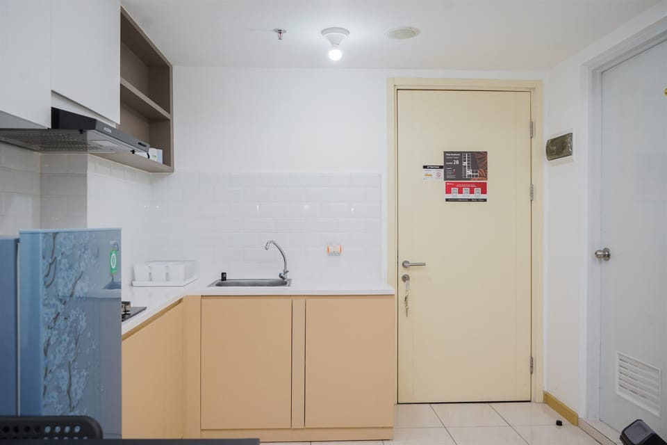 Apartment, 2 Bedrooms | Private kitchen | Fridge, cookware/dishes/utensils