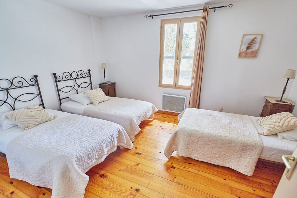 Economy Apartment | Individually decorated, blackout drapes, iron/ironing board