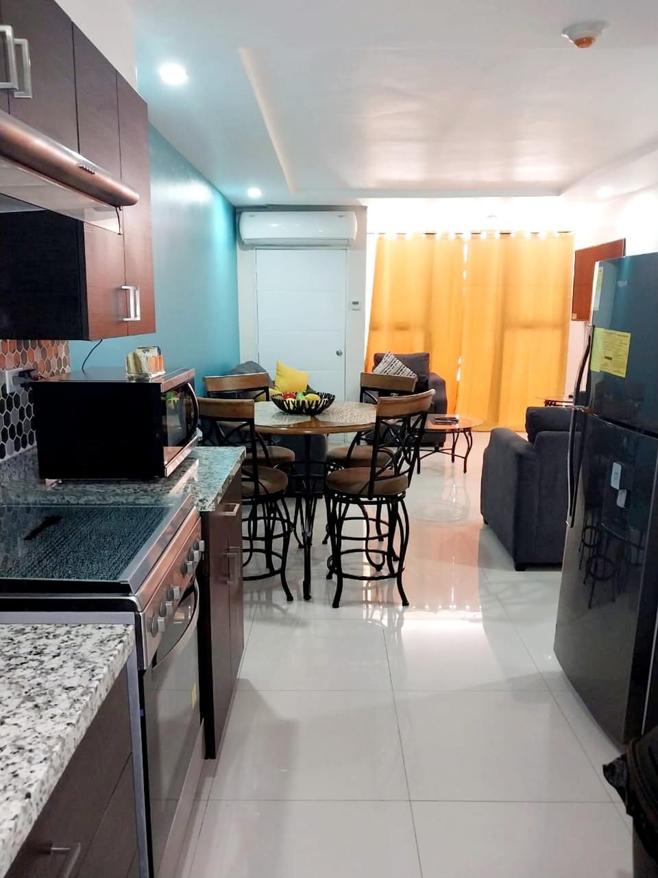 Apartment | Private kitchen | Fridge, microwave, oven, stovetop