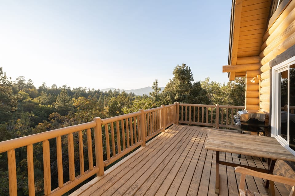 House, 3 Bedrooms | Balcony