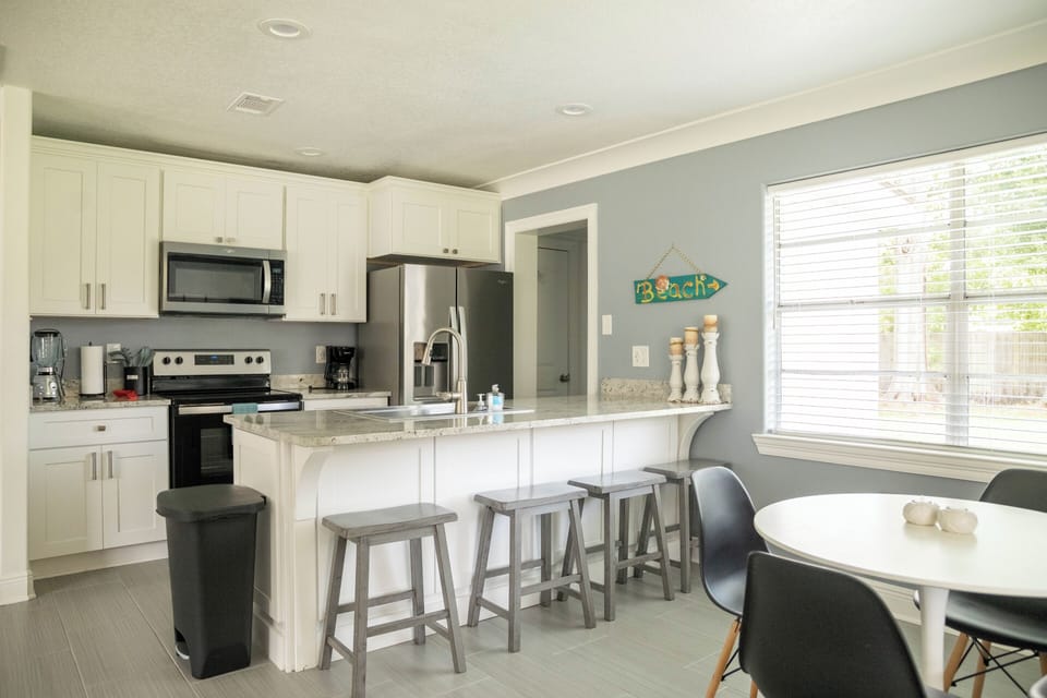 Additional seating at the kitchen island