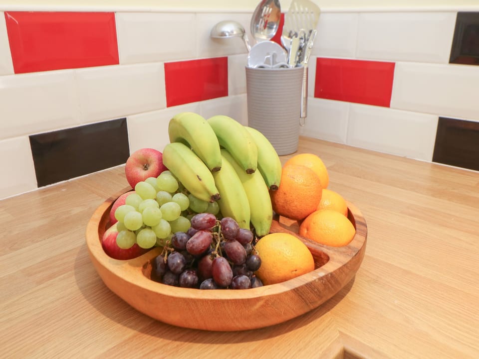 Cottage | Food and drink