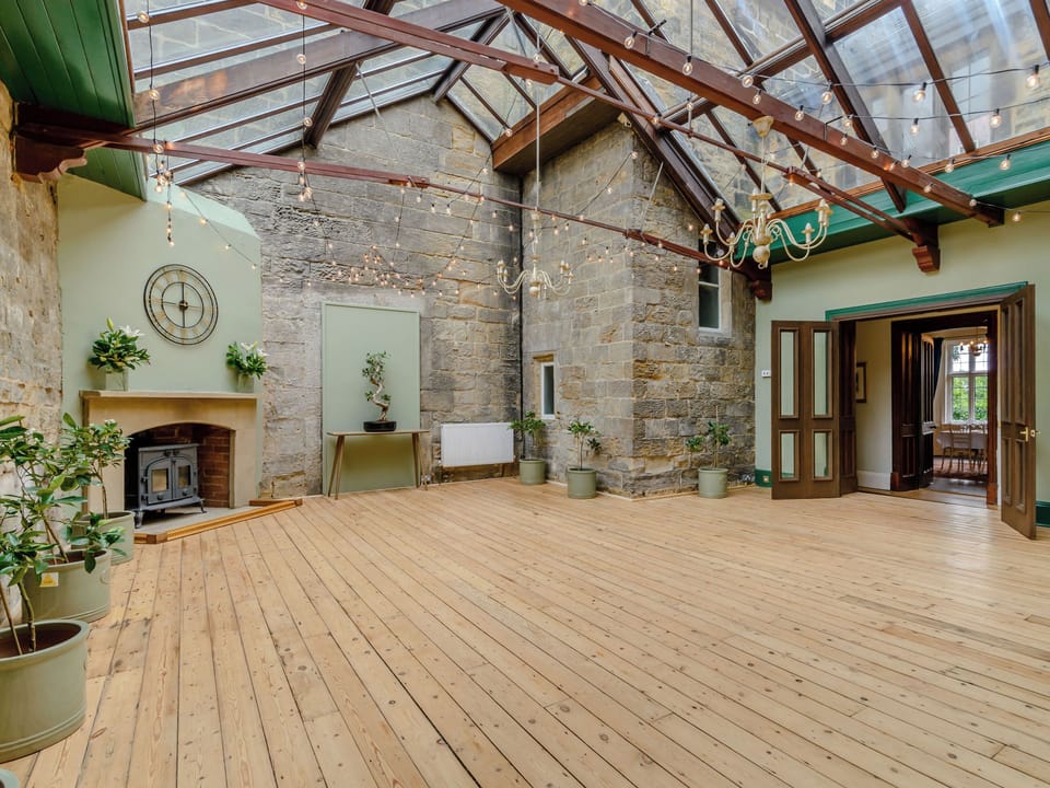 Sun room | Hodroyd Hall, Holmfirth