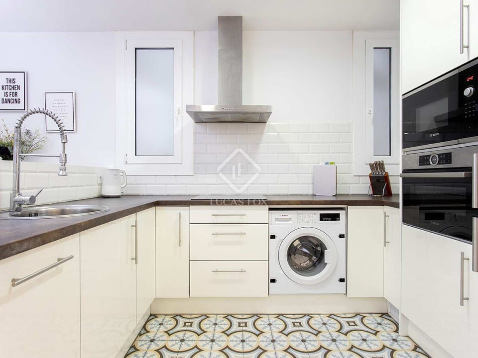 Kitchen equipped with all amenities