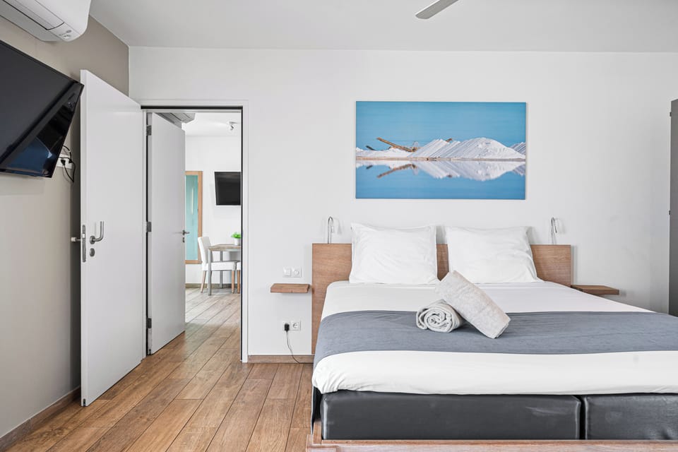 Family Apartment, Accessible | In-room safe, iron/ironing board, free cribs/infant beds, free WiFi
