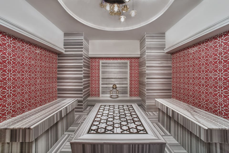 Couples treatment rooms, sauna, hot tub, steam room, Turkish bath