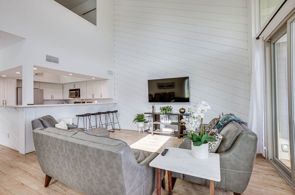 Living Room | Smart TV