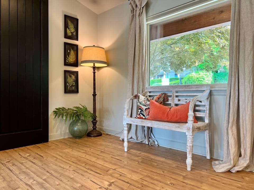 Cottage Entryway