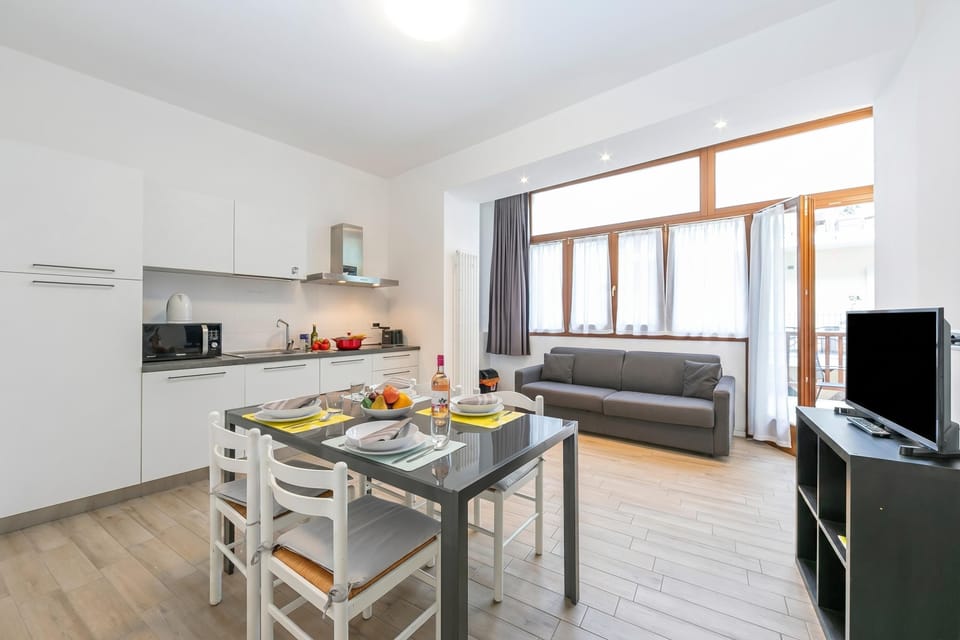 Living and dining room