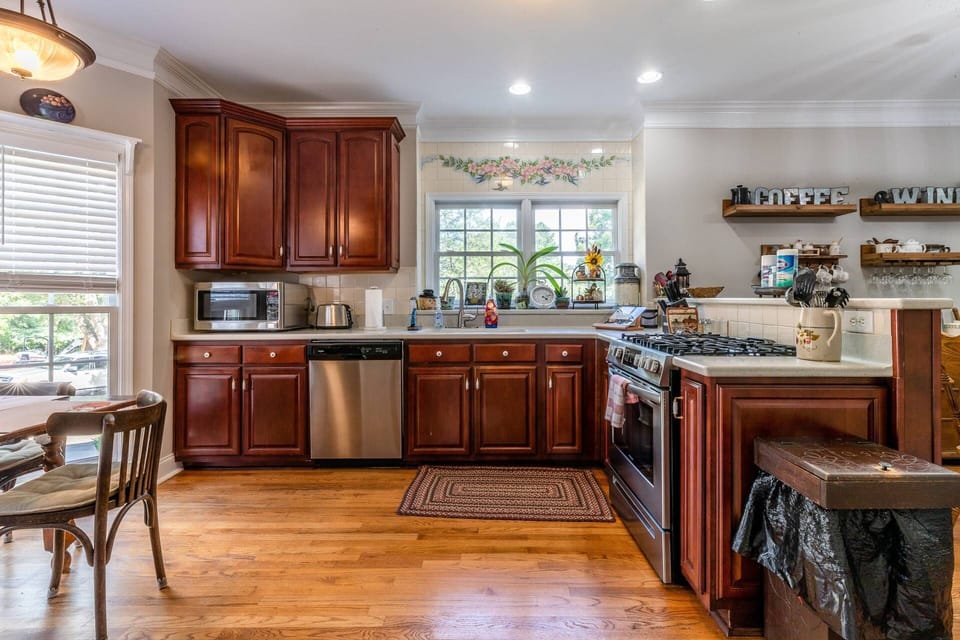 Dinner for the whole family is a great event here.  Bring all of the cooks into this roomy kitchen!
