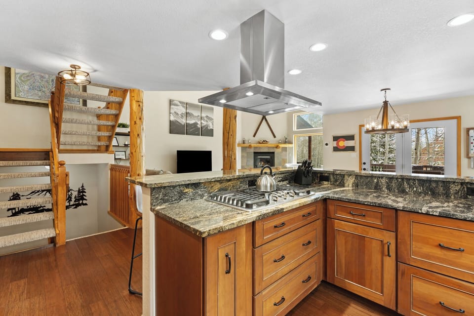 Studio (4 Bedrooms) | Property amenity