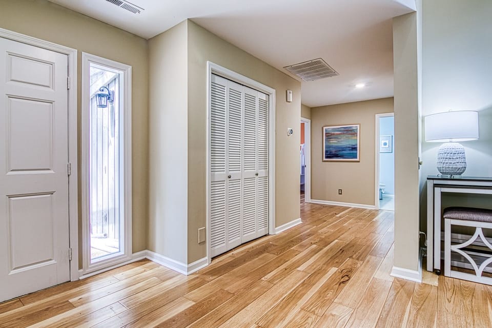foyer/hallway
