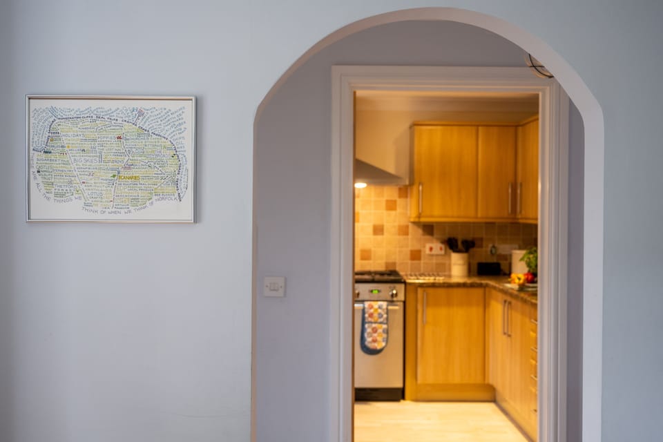 Ground floor: In to the kitchen
