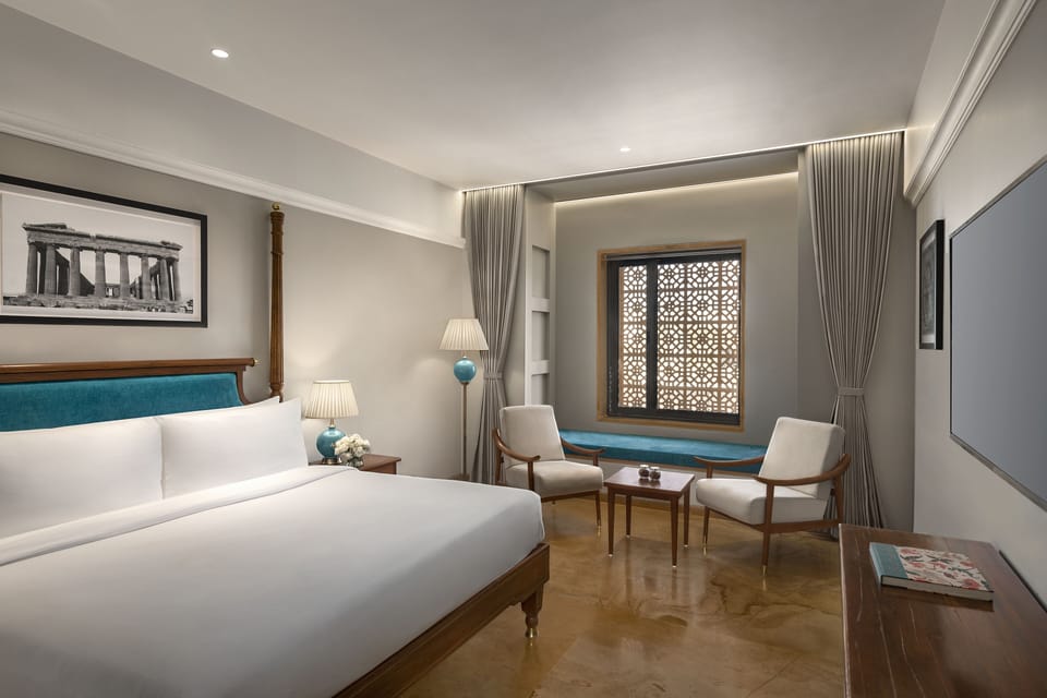 Deluxe King Room | Premium bedding, down comforters, memory foam beds, in-room safe