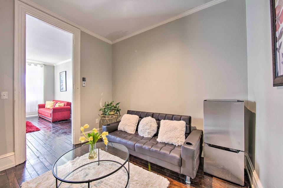 Den | Full Sleeper Sofa | 1st Floor