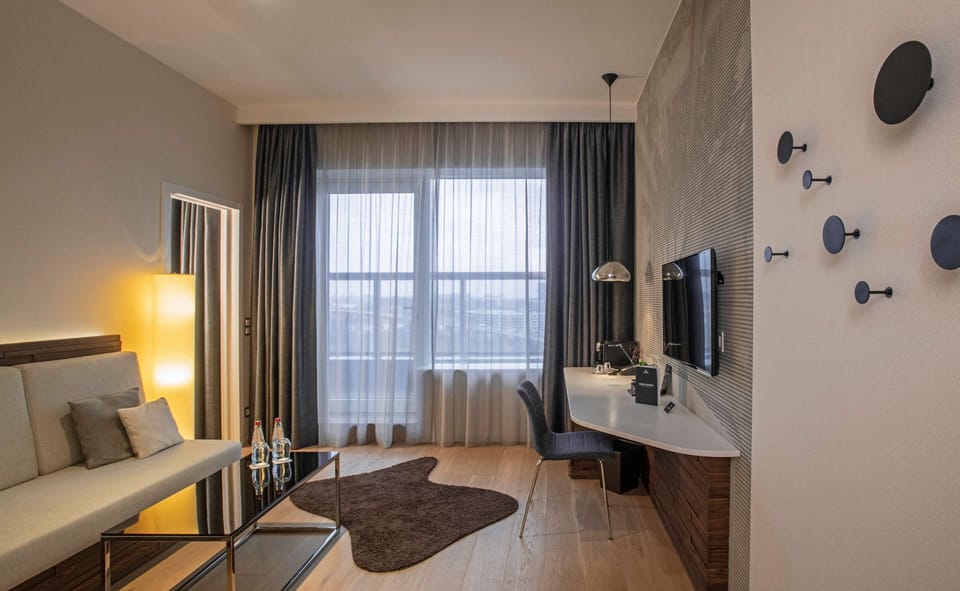 Suite, Terrace | Premium bedding, minibar, in-room safe, desk