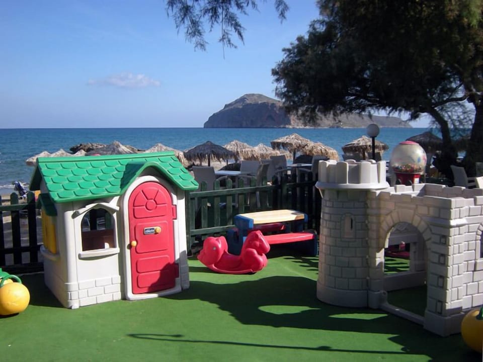 Children's play area - outdoor
