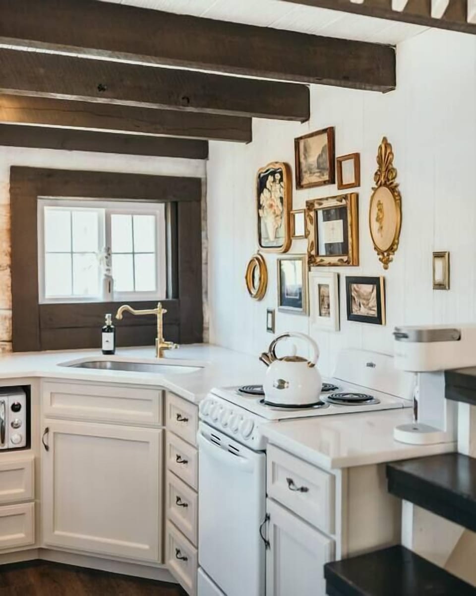 Electric stove, kettle and Keurig