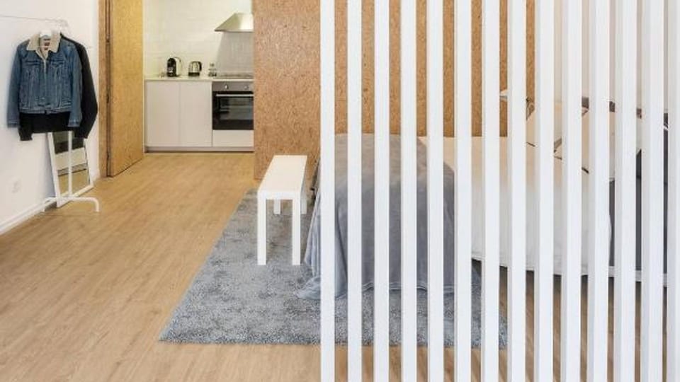Thoughtfully designed open-plan studio with warm wood details and a smart layout for a comfortable stay.
#portugal #Pt #Sintra