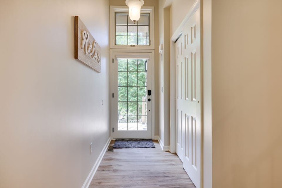 Our bright, sunny entry way makes you feel at home from the moment you arrive!