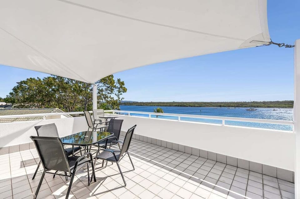 Private Rooftop Balcony