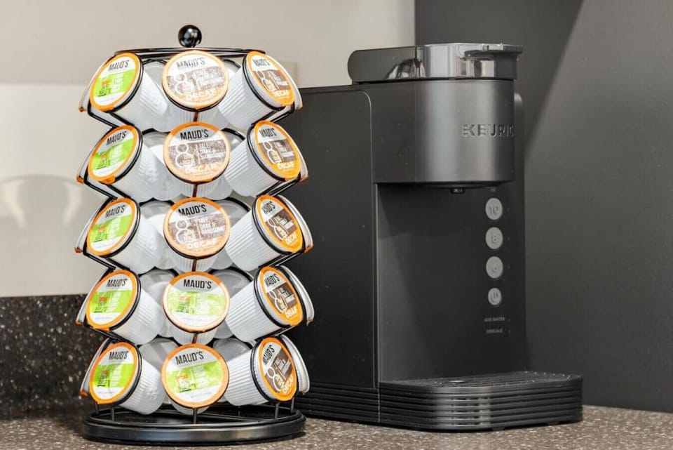 Keurig and plenty of coffee: Medium Roast and Dark Roast, and decaf as well.