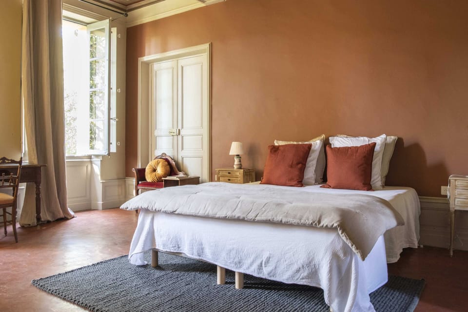 Premium bedding, free WiFi, bed sheets